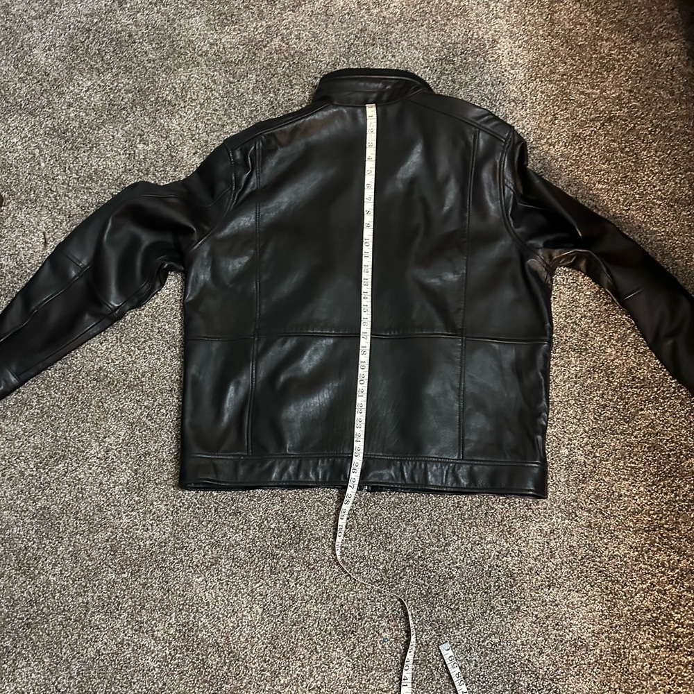 Roundtree & Yorke Black Leather Cafe Racing Jacket size Large - like new - Picture 6 of 12